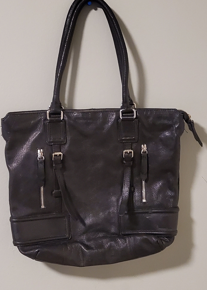 COLE HAAN Leather yote bag